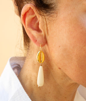 Katerina Psoma Miranta Ivory Colored Shell Summer Earrings